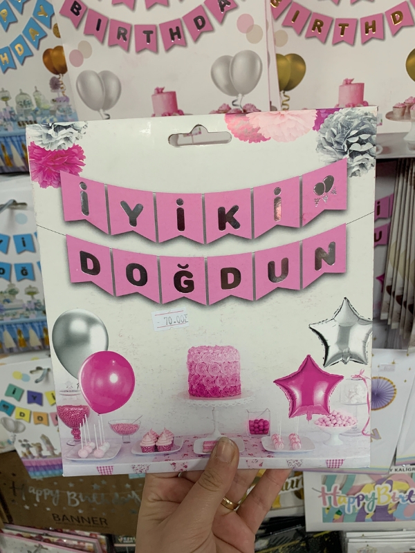 Toptan%20Pembe%20Üzeri%20Gümüş%20İyi%20Ki%20Doğdun%20Banner