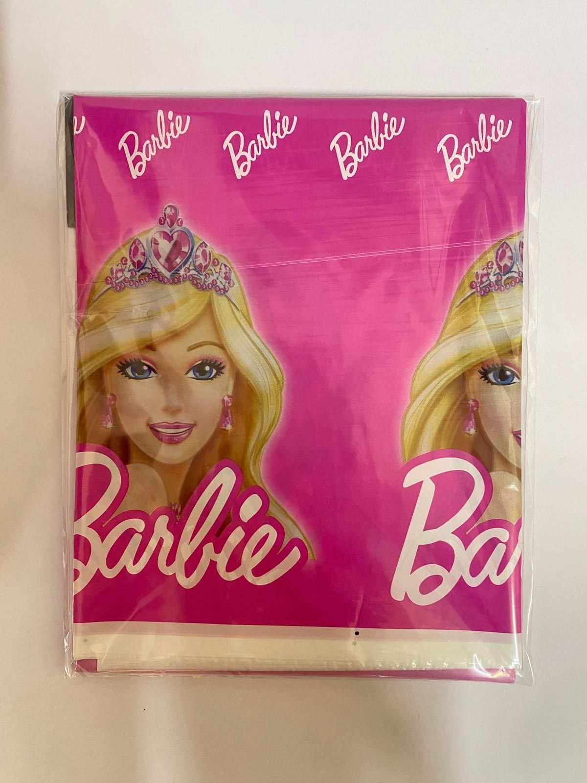 Toptan Plastik Masa Örtüsü Pembe Bebek