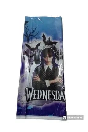 Toptan Plastik Masa Örtüsü Wednesday