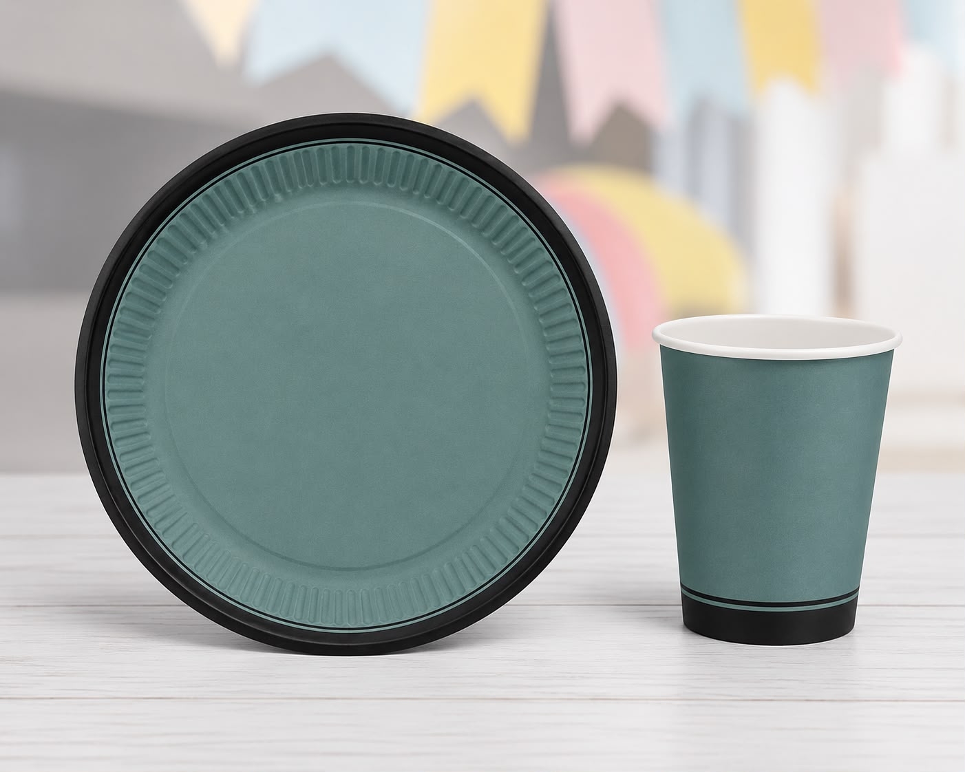 Toptan Retro Temalı Tabak Bardak Seti 8li